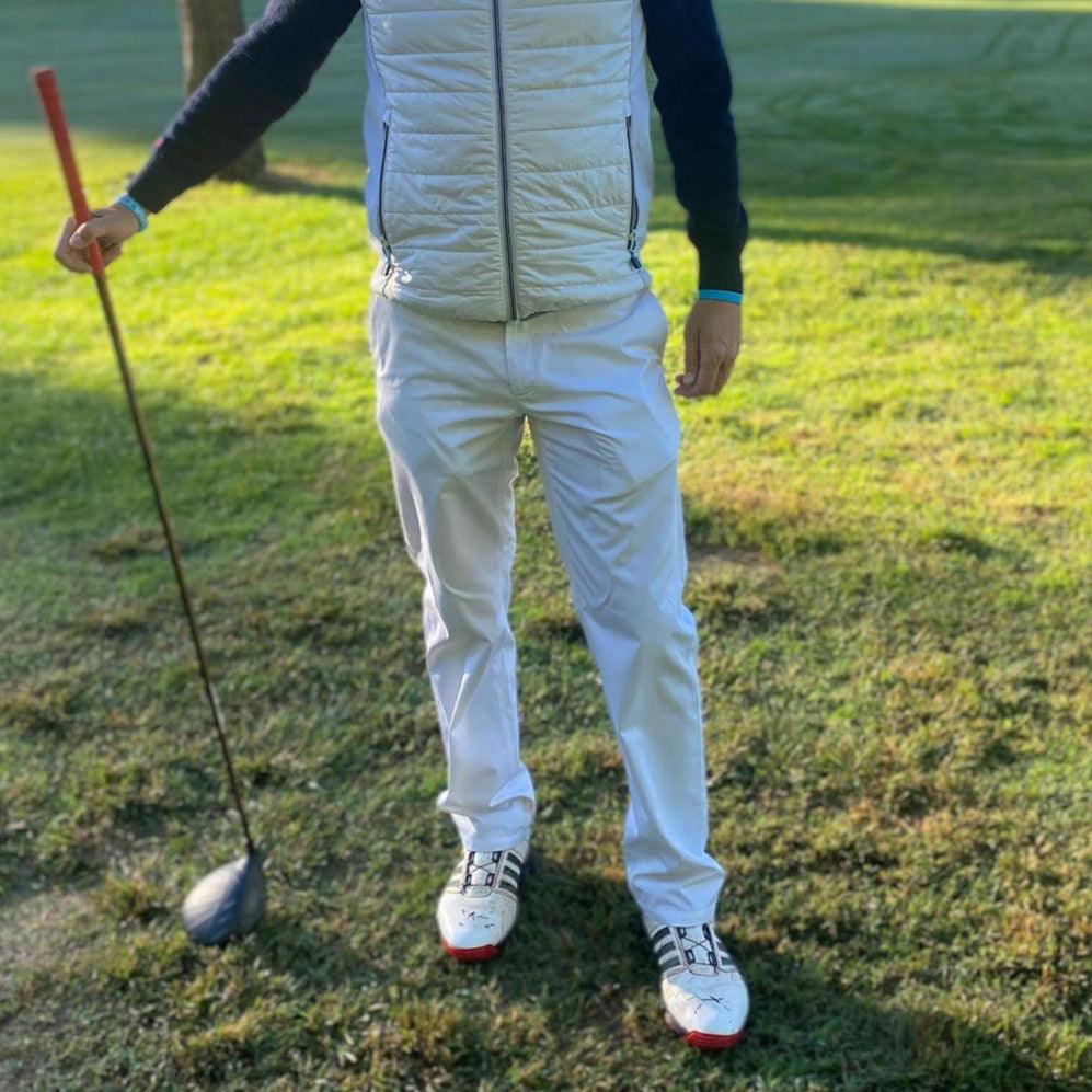 Look 3: Jersey azul + pantalón blanco (hombre) - Hoyo 7