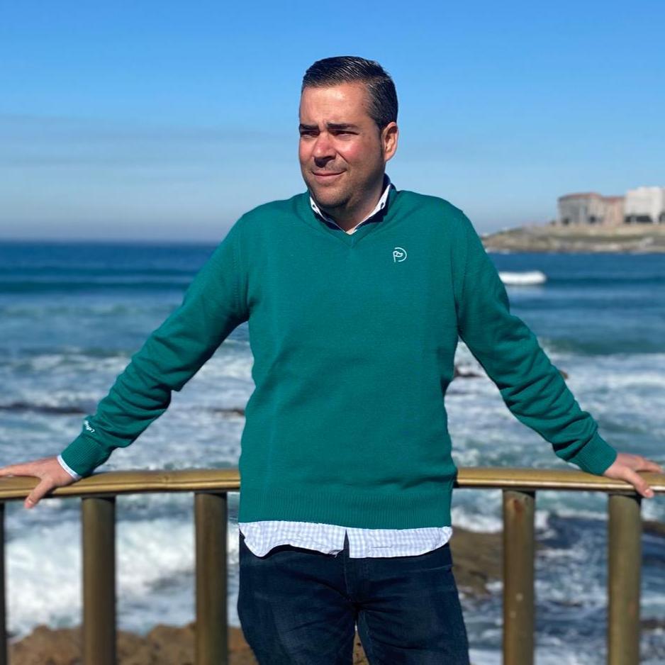 Jersey cuello pico lana verde, UNISEX - Hoyo 7