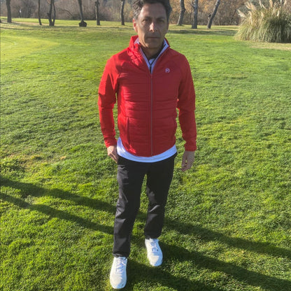 Chaqueta híbrida roja total look