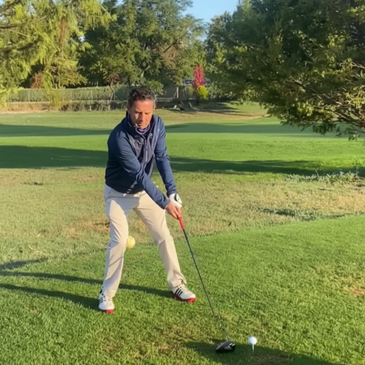 Conjunto_de_ropa_de_golf_chaqueta_y_pantalon