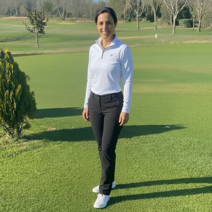 Midlayer_blanco_mujer_y_pantalon_golf_negro