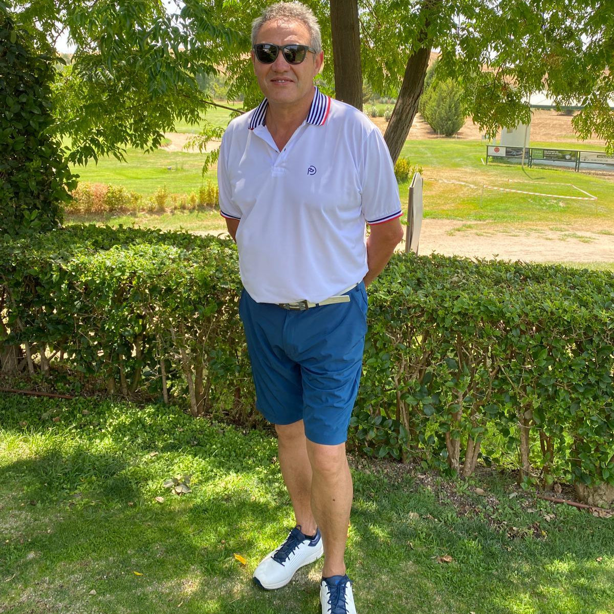 Bermudas técnicas de golf azul petróleo, hombre - Hoyo 7