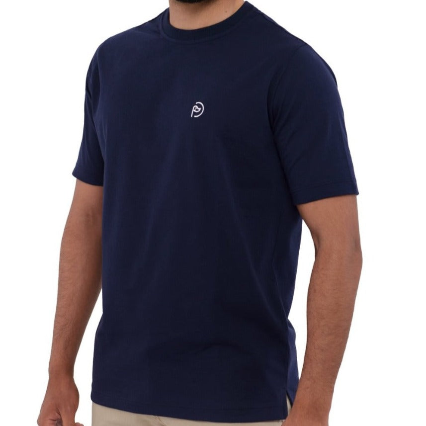Camiseta manga corta, color azul marino, acabados Premium, fabricada en España